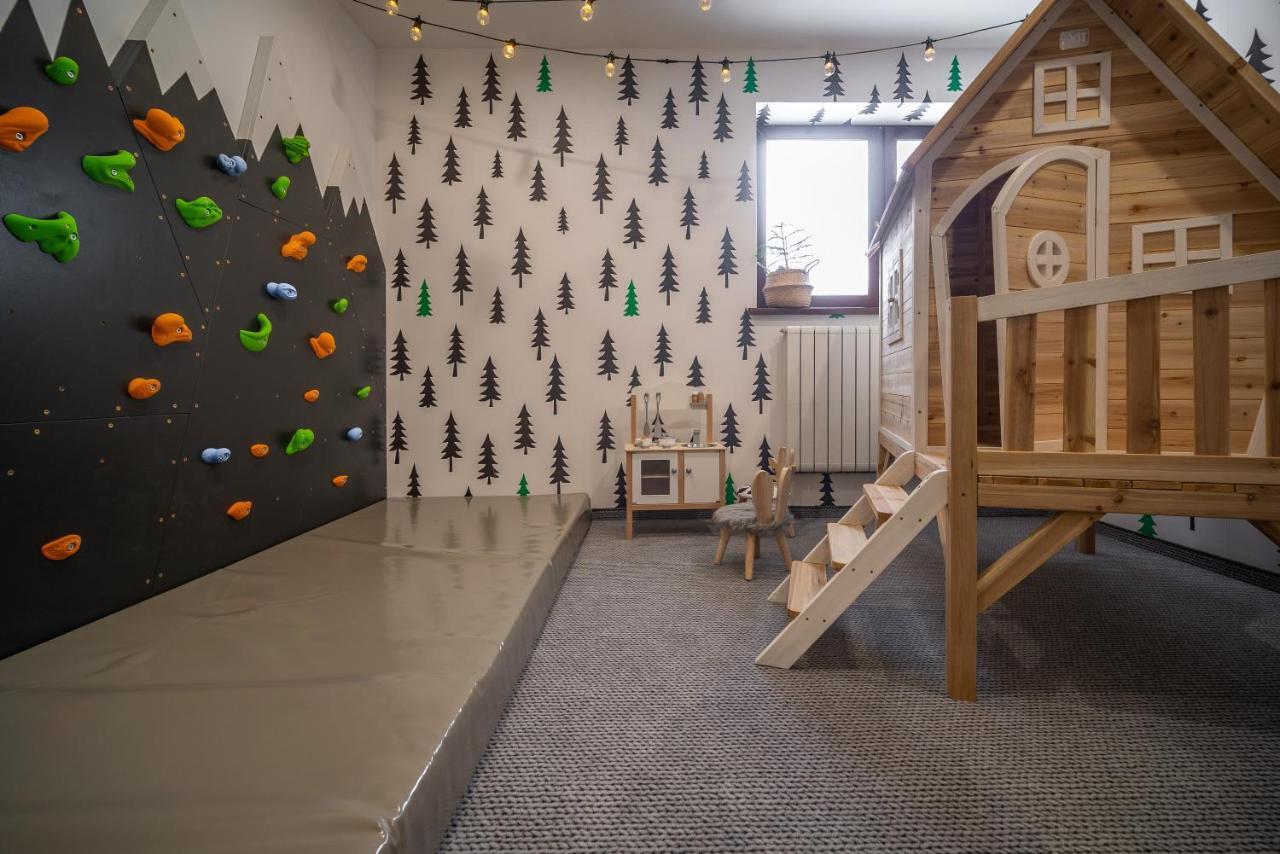 Bed & Breakfast Silverton - Pilkarzyki, Ping Pong W Obiekcie 3*